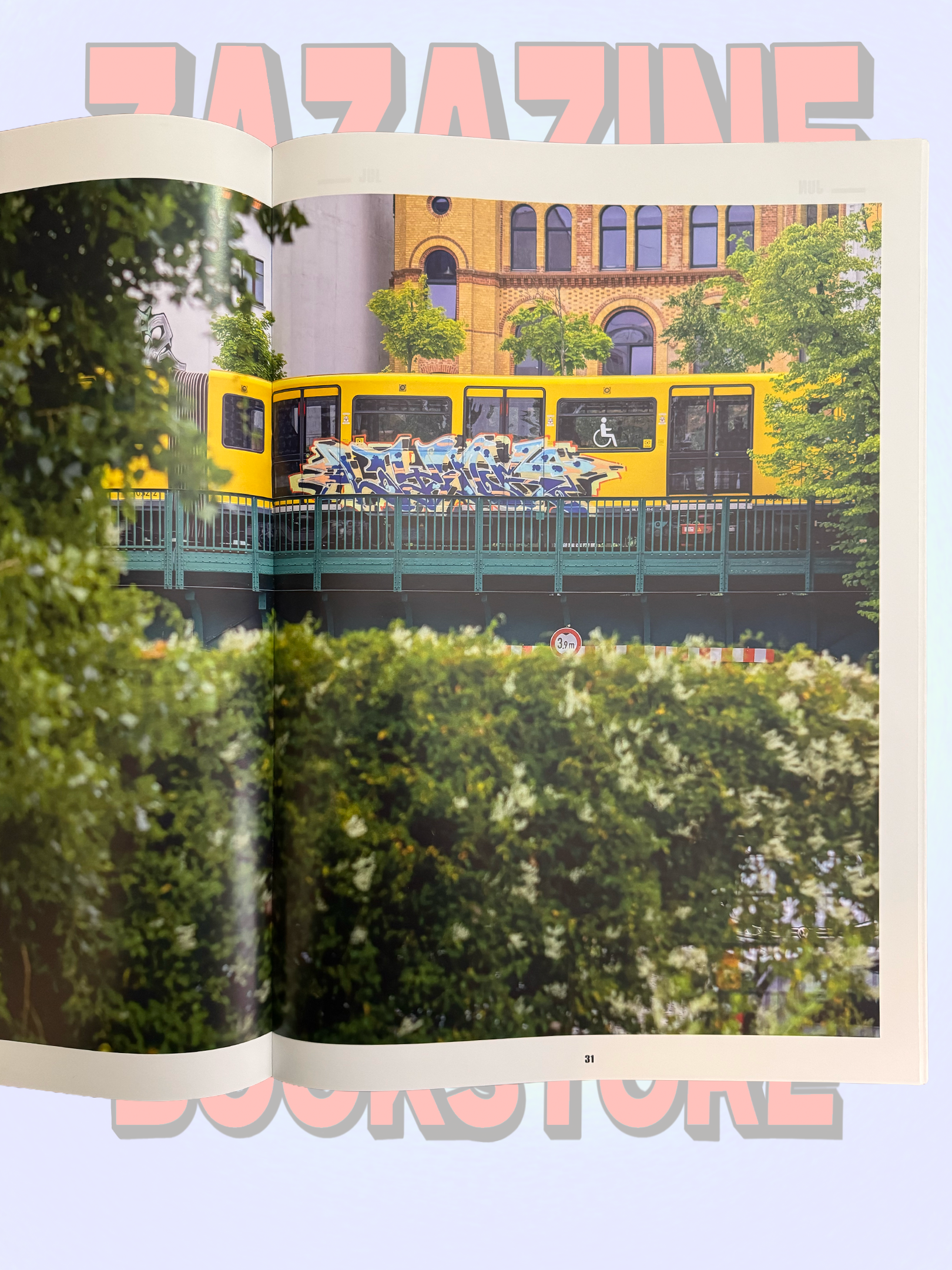 RUNNING THE HIGH LINE III (A3, BERLIN)